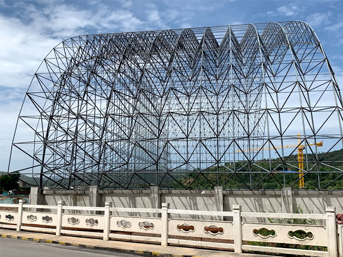 聊城山寨矿储煤棚网架